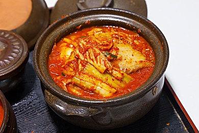 赛车动画《极速星舞》完播 改编视觉小说游戏宣布 聚焦赛车手的日常和幕后